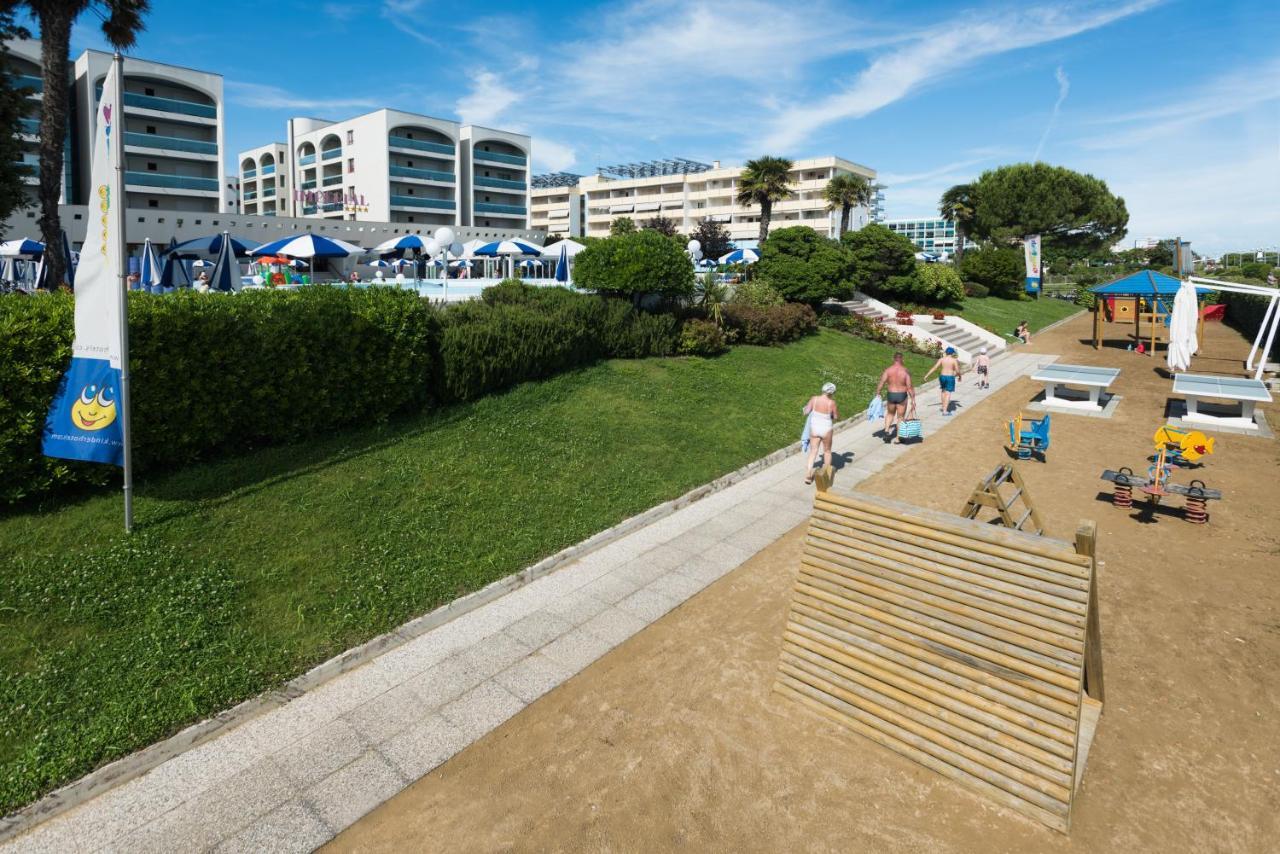 Aparthotel Imperial Bibione Exterior photo